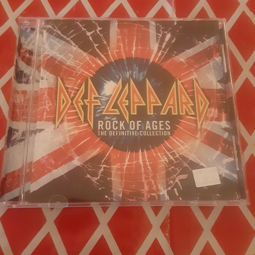 Def Leppard Rock Of Ages The Definitive Collection 2 cd set tested and plays gre